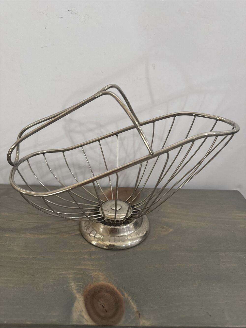 VINTAGE SILVER PLATED WIRE WINE BOTTLE CADDY